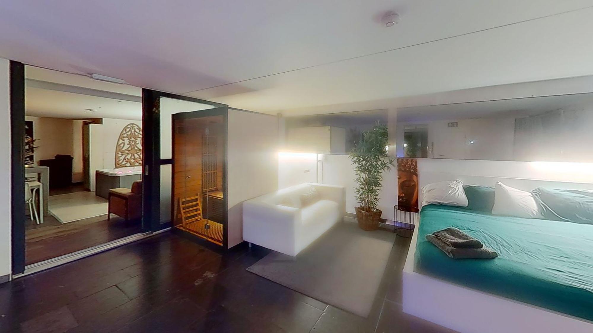 Nice And Cosy Place With Jacuzzi And Sauna To Relax In The Centre Of 安特卫普 外观 照片